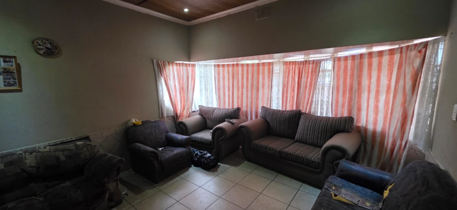 5 Bedroom Property for Sale in Elandia North West